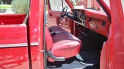
										1984 Ford F-250 4X4 full									