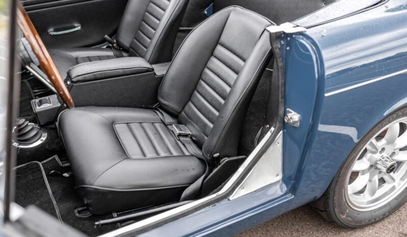 
								1966 Sunbeam Tiger V8 Convertible full									
