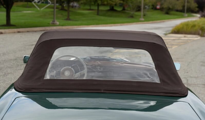 
								1967 Mercedes-Benz 230SL Roadster full									
