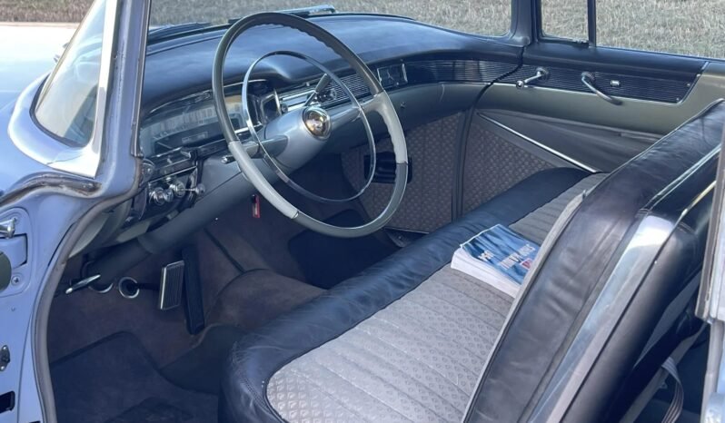 
								1954 Cadillac Series 62 DeVille V8 full									