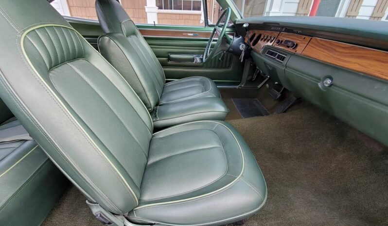 
								1970 Plymouth GTX 440ci V8 full									