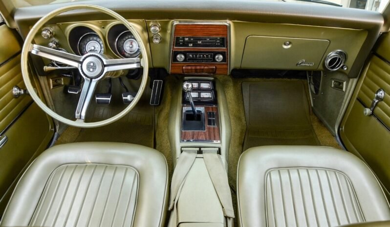 
								1968 Chevrolet Camaro Z/28 302 V8 full									