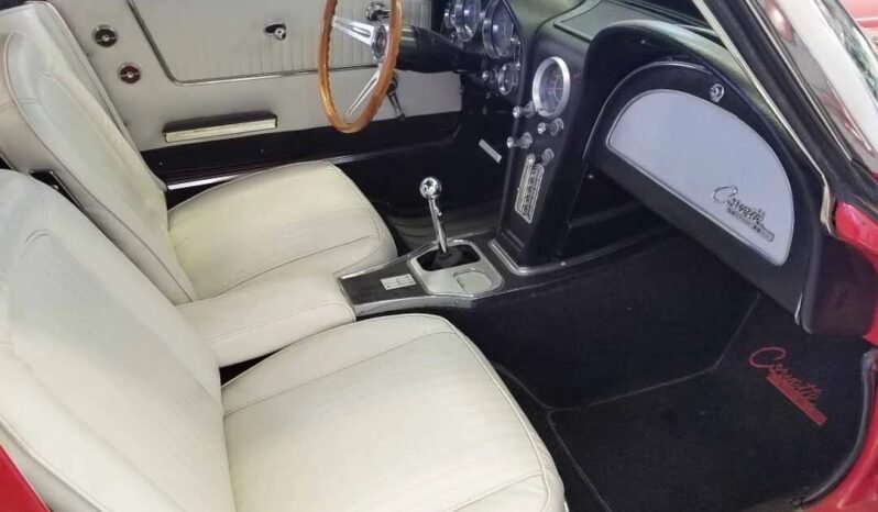 
								1964 Chevrolet Corvette Convertible full									