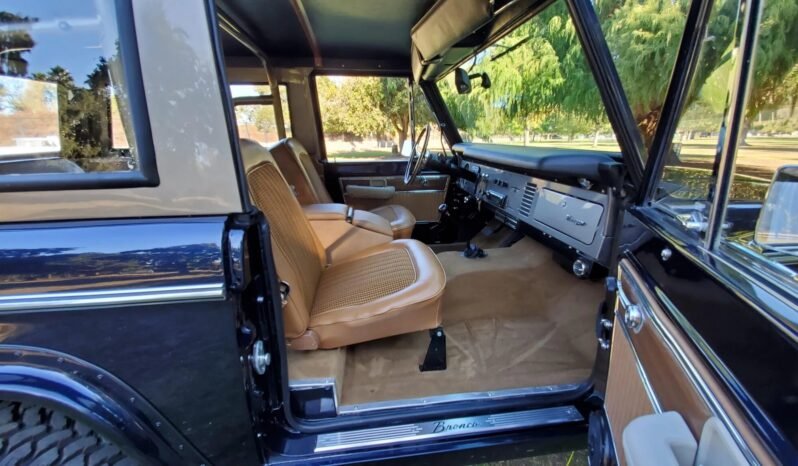 
								1975 Ford Bronco 5.0 V8 full									