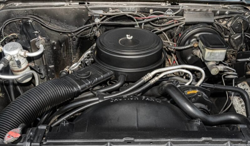 
								1985 GMC Jimmy K1500 Sierra Classic V8 full									