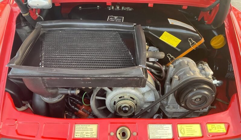 
								1988 Porsche 911 Turbo Slant Nose full									