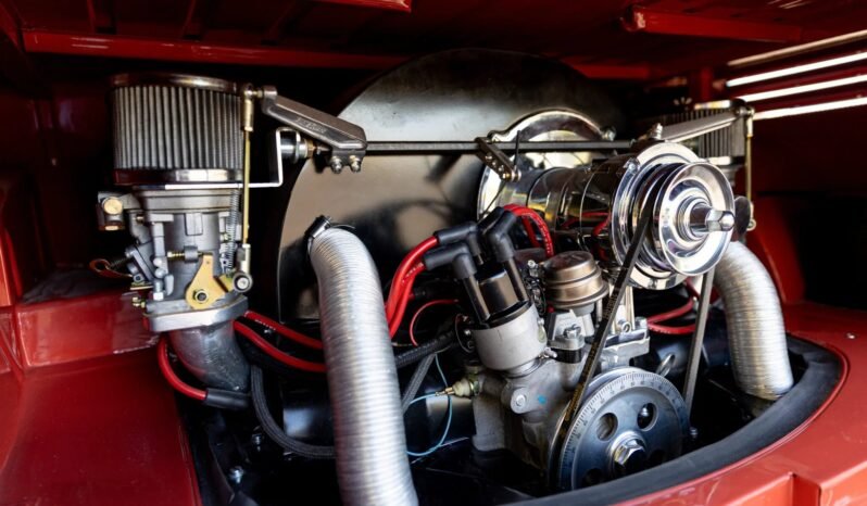 
								1961 Volkswagen Type 2 Deluxe Samba full									