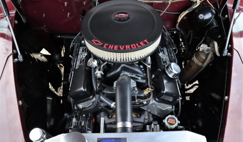 
								1948 Ford Super Deluxe Coupe V8 full									