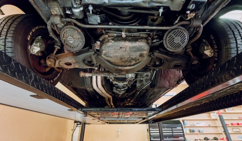 
								1970 Mercedes-Benz 280SL 5-Speed full									