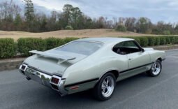 1970 Oldsmobile Cutlass V8