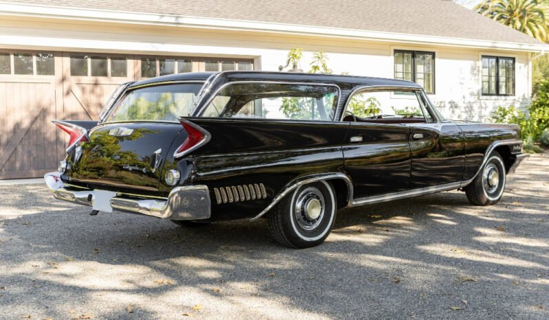
								1961 Chrysler New Yorker Wagon V8 full									