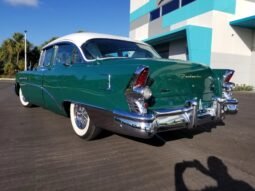 1955 Buick Roadmaster Sedan V8