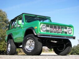 1974 Ford Bronco Metallic Green