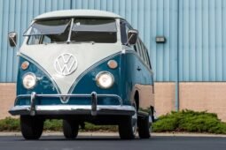 1967 Volkswagen Type 2 Deluxe Bus