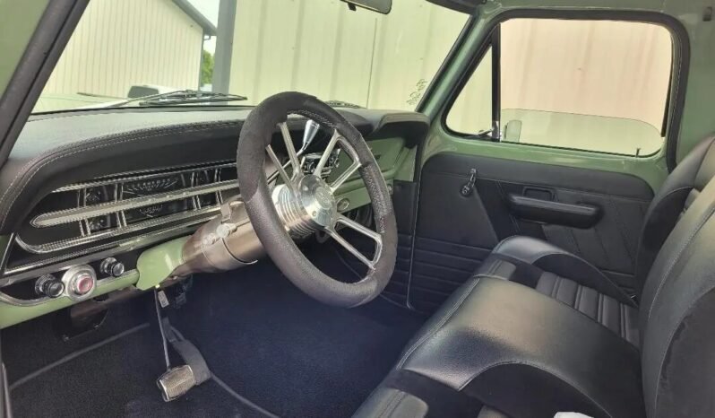 
								1969 Ford F-100 Ranger Pickup Truck V8 full									