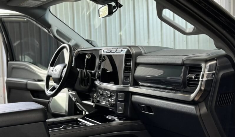 
								2024 Ford F-350 full									