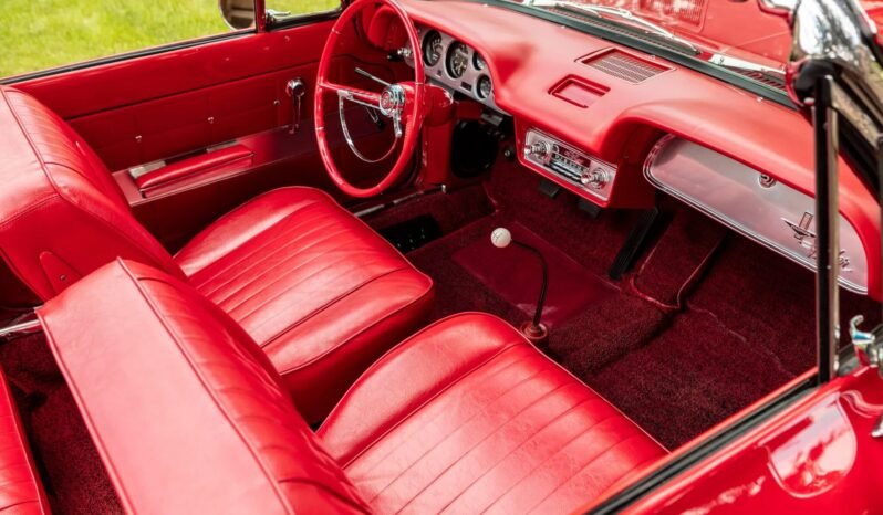 
								1962 Chevrolet Corvair Spyder Monza full									