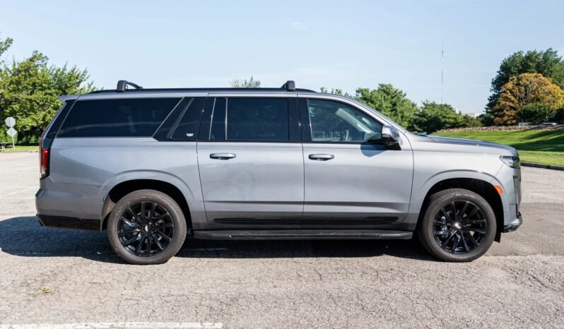 
								2021 Cadillac Escalade full									