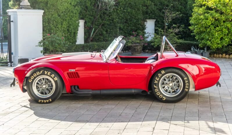 
								1965 Shelby Cobra CSX4000 V8 full									
